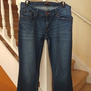 Levi's Too Superlow 524 Bootcut Size 11L